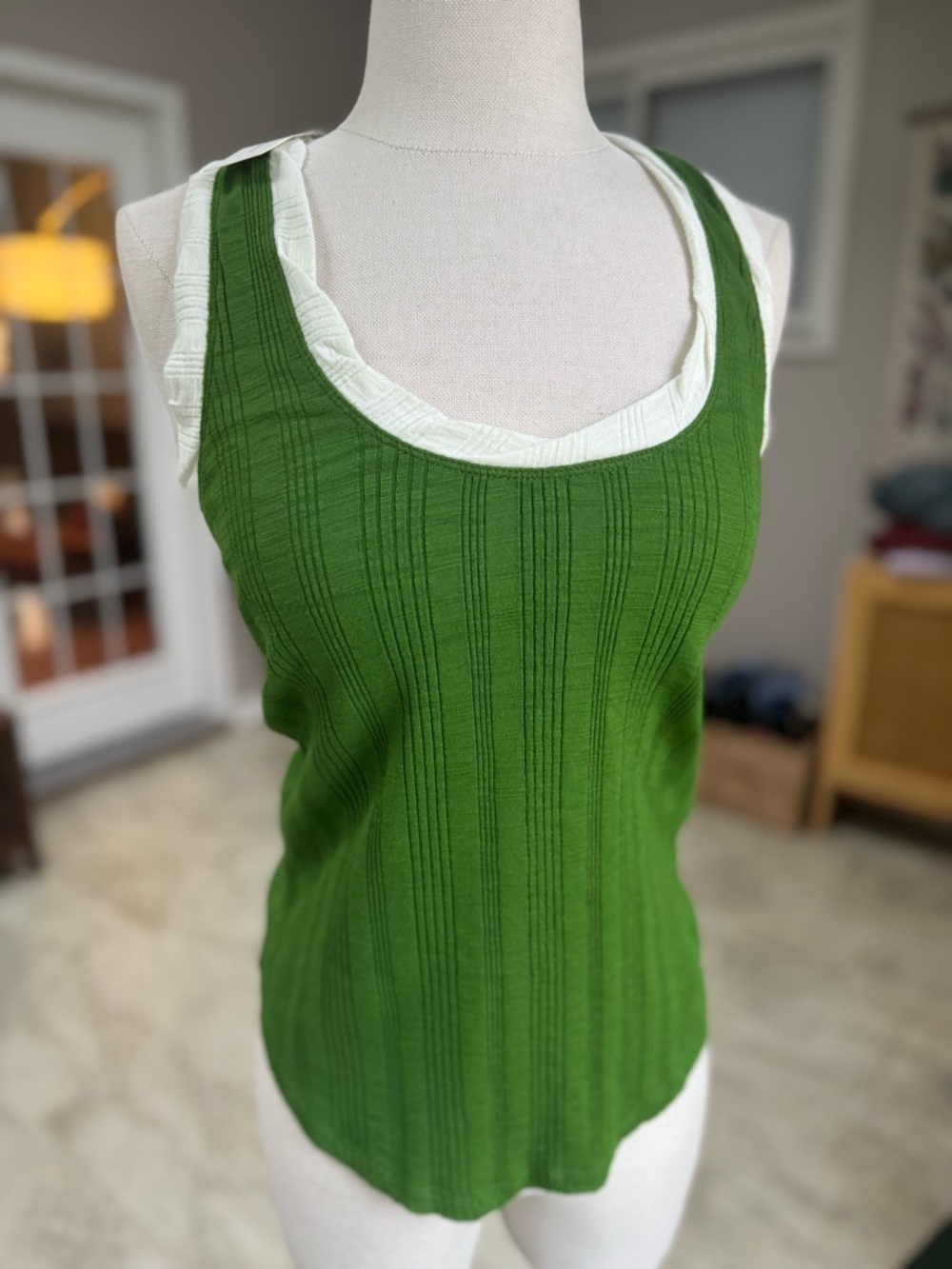 NWT Anthropologie Pilcro Kelly Green Ribbed Scoop Neck Tank – Size S 💚